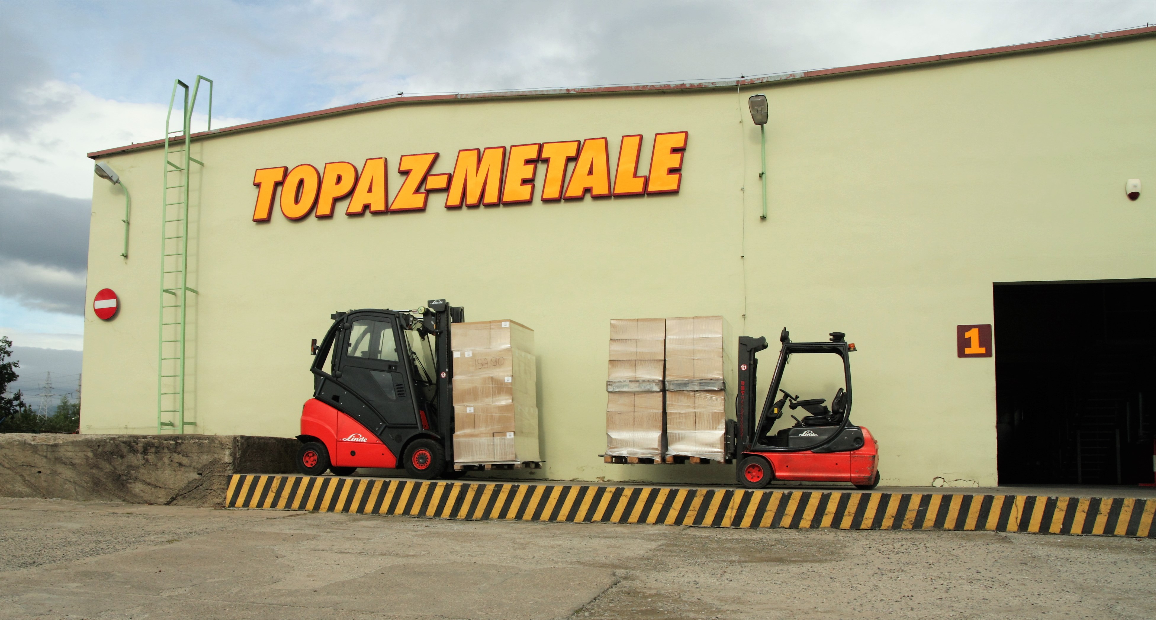 topaz-metale